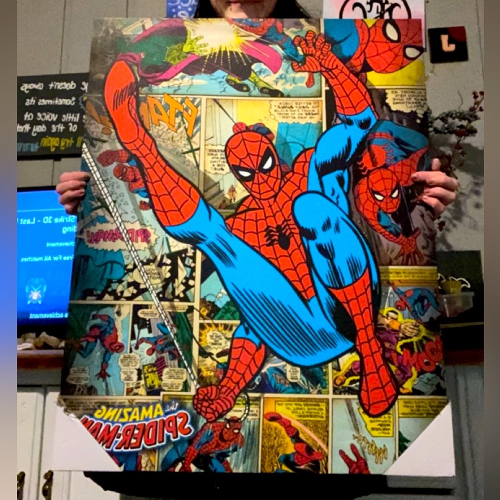 GIANT Spider-man art
